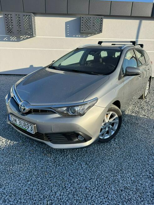 Toyota Auris Hybrid 135 Premium