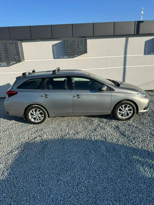 Toyota Auris Hybrid 135 Premium