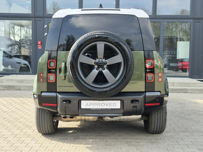 Range Rover Defender 3.0D I6 250KM AWD Auto X-Dynamic HSE 110 / DEMO