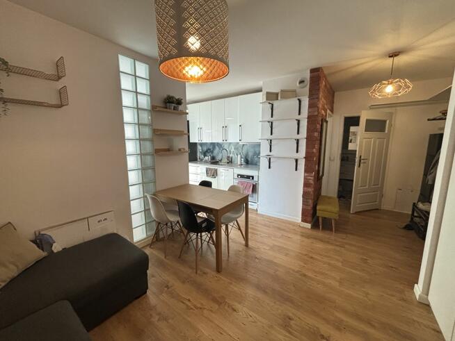 Mieszkanie Wrocław gm. Wrocław-Krzyki Huby, Jesionowa