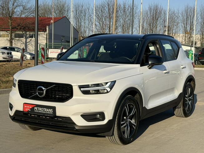 Volvo XC 40 2.0 / 190KM R-DESING AUTOMAT AWD 4x4 ! Asystent Pasa Ruchu EL.Hak