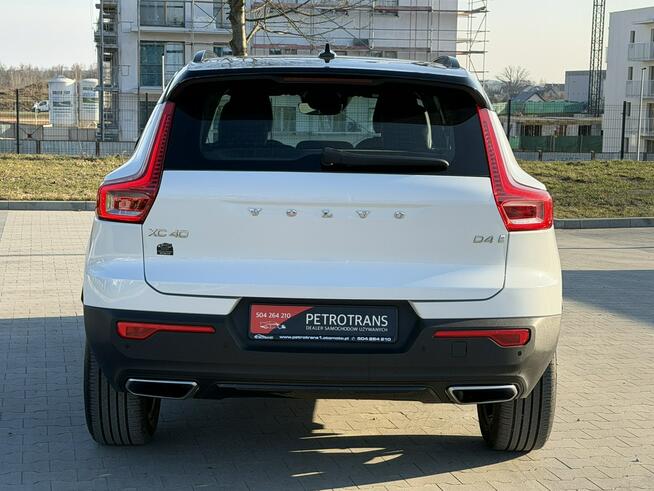 Volvo XC 40 2.0 / 190KM R-DESING AUTOMAT AWD 4x4 ! Asystent Pasa Ruchu EL.Hak