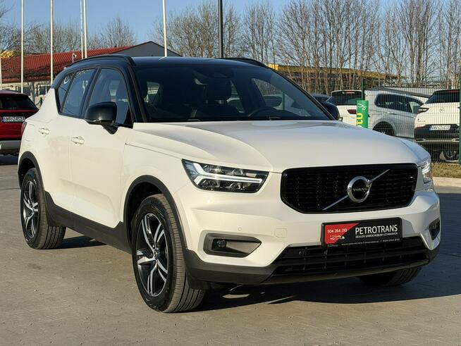 Volvo XC 40 2.0 / 190KM R-DESING AUTOMAT AWD 4x4 ! Asystent Pasa Ruchu EL.Hak