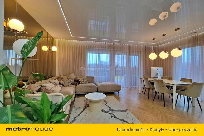 Luksusowy dom na sprzedaż w spokojnej okolicy.