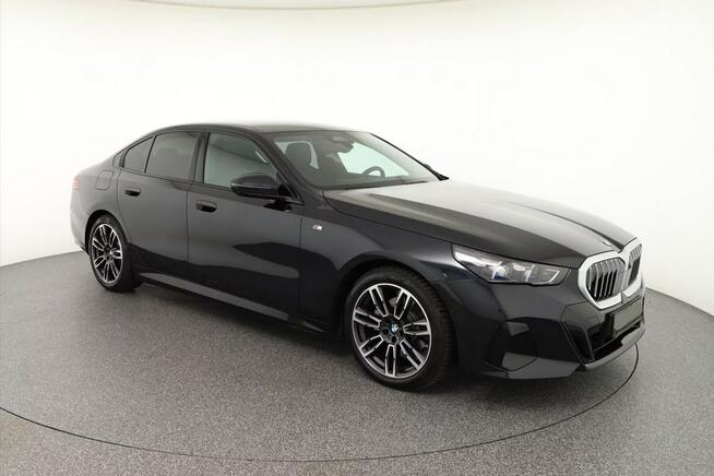 520d xDrive, rabat 82 550 zł, Pakiet sportowy M Różne wersje i kolory!