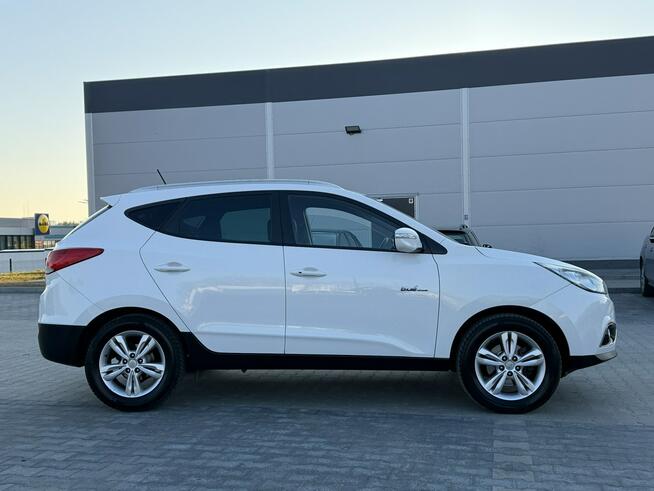 Hyundai ix35 1.7 CRDI / 116KM Nawigacja Kamera Półskóra 4Grzane Fotele HAK