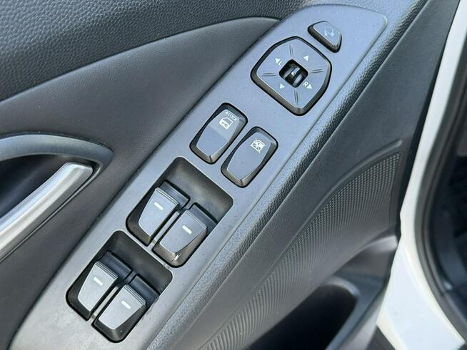Hyundai ix35 1.7 CRDI / 116KM Nawigacja Kamera Półskóra 4Grzane Fotele HAK