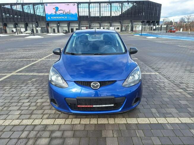 Mazda 2 rok 2009, 1.3 benzyza bardzo zadbana