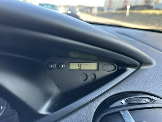 Ford Focus Salon RP,Ghia,hak, mocna benzyna 1,6,klimatronik,nowe świece i kable