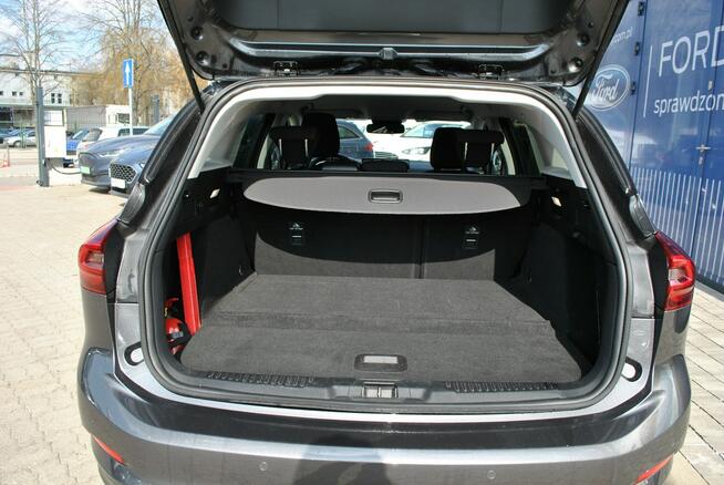 Kombi Titanium 1,5 EcoBlue 120KM Lift ASO Forda Gwarancja