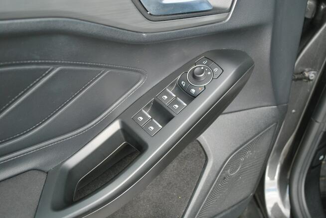 Kombi Titanium 1,5 EcoBlue 120KM Lift ASO Forda Gwarancja