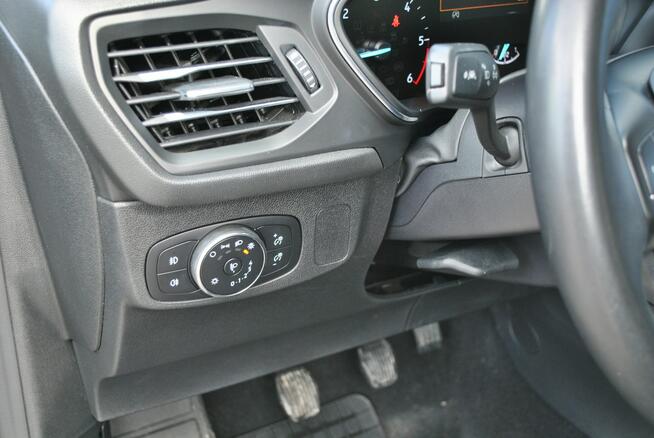 Kombi Titanium 1,5 EcoBlue 120KM Lift ASO Forda Gwarancja