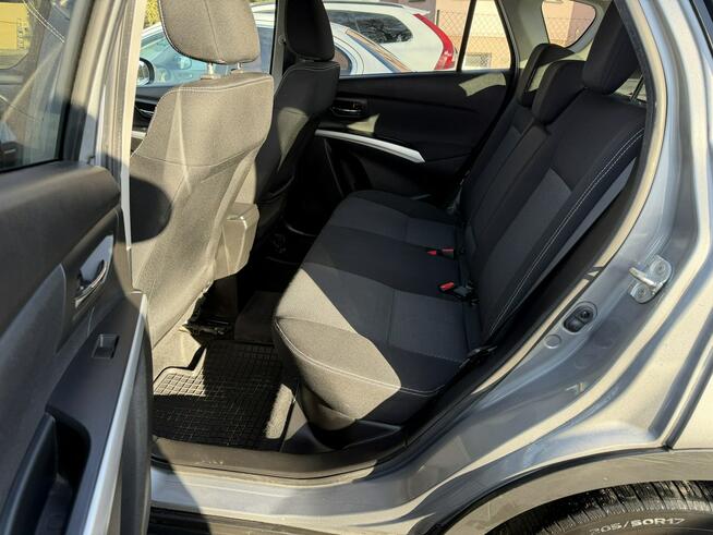 Suzuki S-Cross 1,6i automat 120KM LED navi 4x4