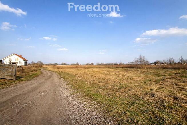 Działka w Kącku gm. Wiązowna