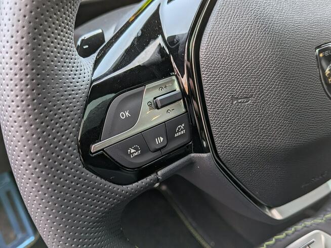 Peugeot 408 1.2T mHEV GT Exclusive RP2026 OD RĘKI/Szklany Dach