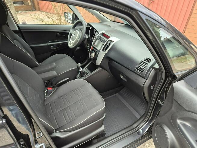 Kia Venga 2012r, 1.4B, Mały Przebieg 135tyś km, Nawigacja, Kamera cofania