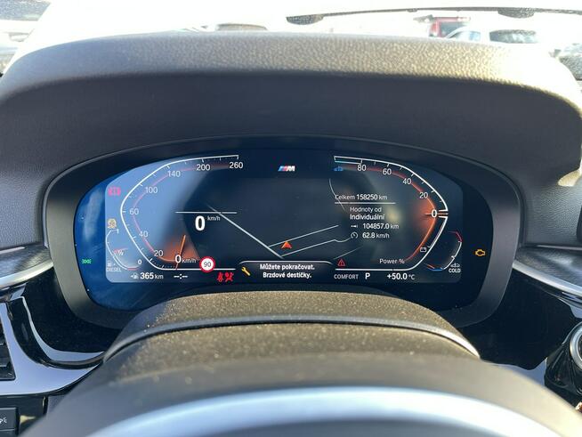 BMW 520 Mpakiet XDrive mHEV Skóra Kamera Pamięć Panorama HAK 190KM