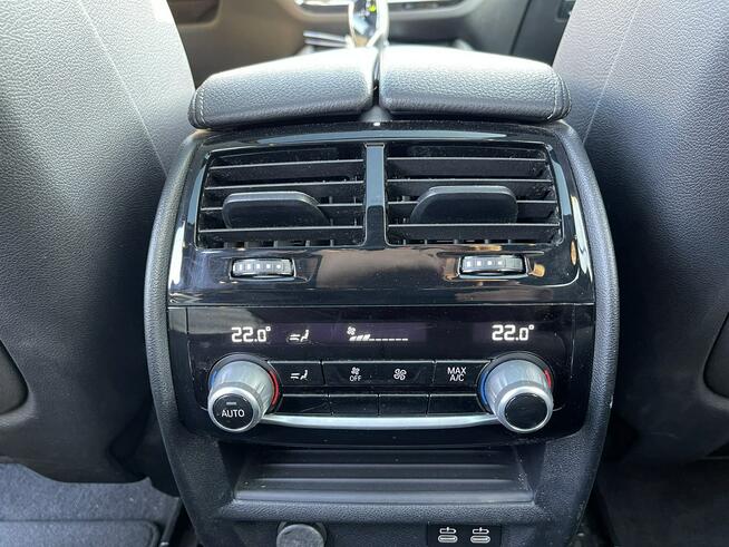 BMW 520 Mpakiet XDrive mHEV Skóra Kamera Pamięć Panorama HAK 190KM