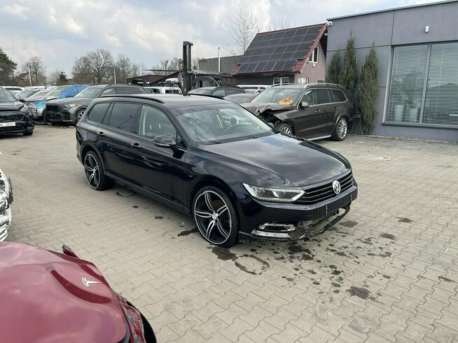 Volkswagen Passat Variant Highline Automat Podgrzewanie Skóra MOMO 150KM