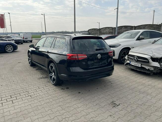 Volkswagen Passat Variant Highline Automat Podgrzewanie Skóra MOMO 150KM