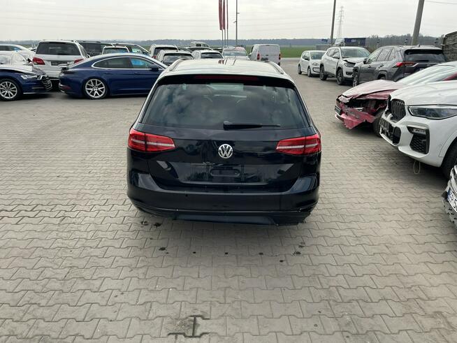 Volkswagen Passat Variant Highline Automat Podgrzewanie Skóra MOMO 150KM