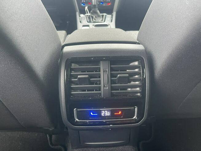 Volkswagen Passat Variant Automat Podgrzewanie Klimatronik Kamera
