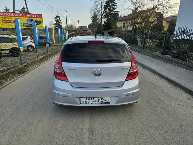 Hyundai i30 Opłacony Zdrowy Zadbany z Klimatyzacją 2 Kmpl Kół po Serwisie 1 WŁ