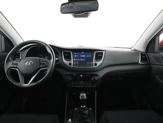 Hyundai Tucson Czujniki parkowania, manual, kamera, grzane fotele, grzana kierownica,