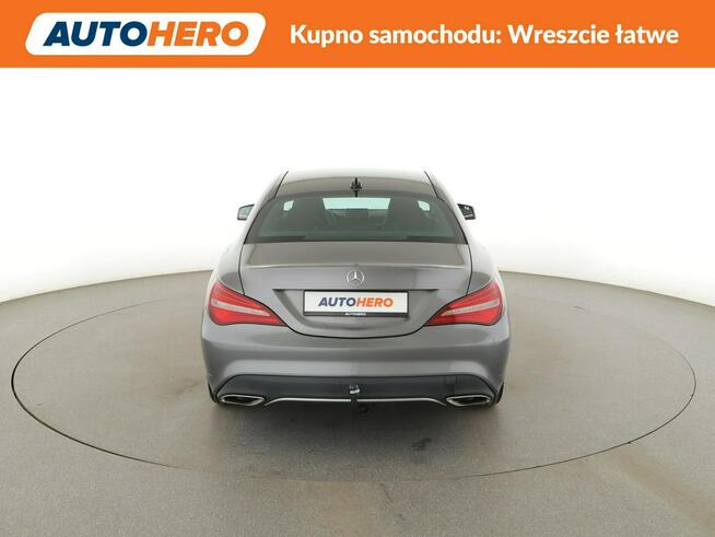 Mercedes CLA 180 automat skóra klima auto navi grzane fotele bi-xenon