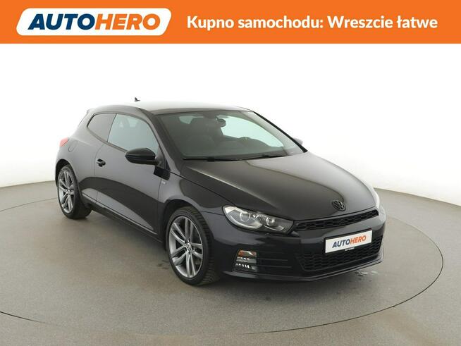 Volkswagen Scirocco navi klima auto grzane fotele xenon/LED czujniki parkowania