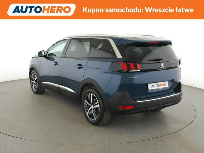 Peugeot 5008 AllurePack automat 7-os. virtual navi kamera LED tempomat półskóra