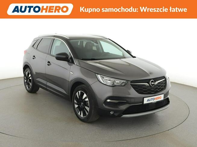 Opel Grandland X Niski przebieg Navi Czujniki parkowania Klimatyzacja Bluetooth
