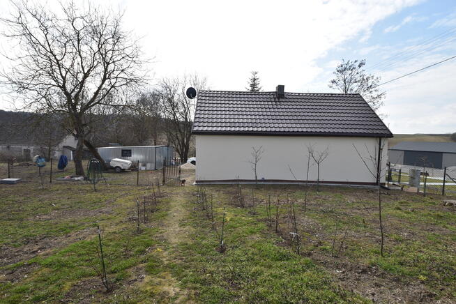 Przytulnym dom na sprzedaż z garażem