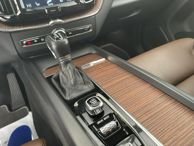 Volvo XC 60 B5 Mild Hybrid 2.0 (235) Inscription Salon PL Faktura VAT