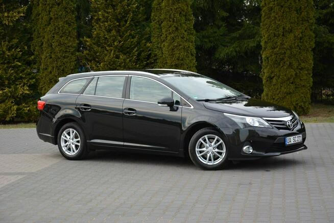 Toyota Avensis Lift Ledy Kamera Klimatronic Alu 16" 1 ręce z Niemiec Oryginał