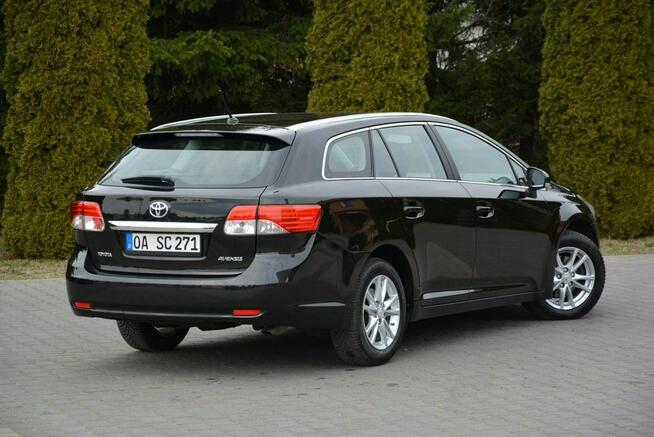 Toyota Avensis Lift Ledy Kamera Klimatronic Alu 16" 1 ręce z Niemiec Oryginał