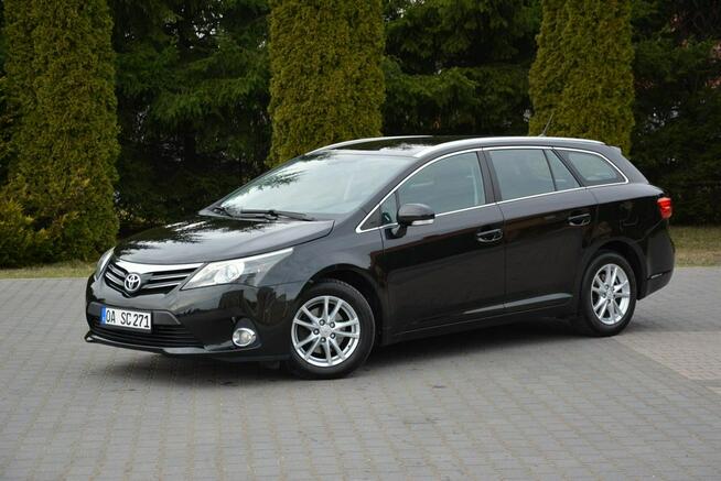 Toyota Avensis Lift Ledy Kamera Klimatronic Alu 16" 1 ręce z Niemiec Oryginał