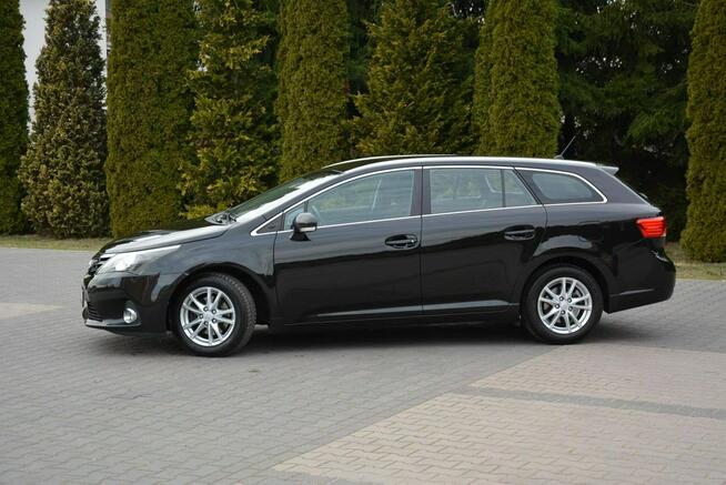Toyota Avensis Lift Ledy Kamera Klimatronic Alu 16" 1 ręce z Niemiec Oryginał