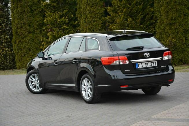 Toyota Avensis Lift Ledy Kamera Klimatronic Alu 16" 1 ręce z Niemiec Oryginał