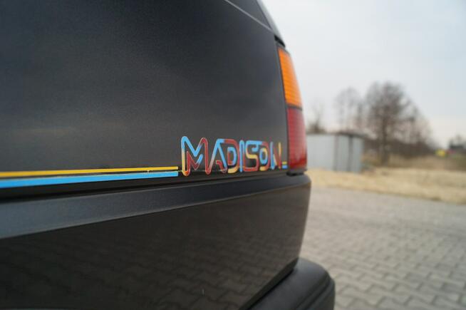 Volkswagen Golf 1 Właściciel Stan Kolekcjonerski AUTOMAT 1.6 70KM z Niemiec Madison