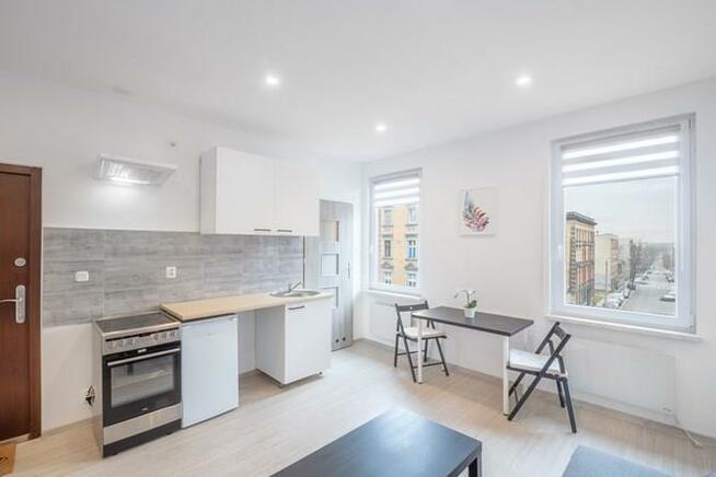 Jasna, funkcjonalna kawalerka, Katowicka 120