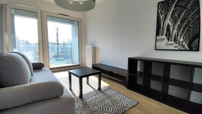 Lema 5, przestronne 2 pokoje z mp. w garażu