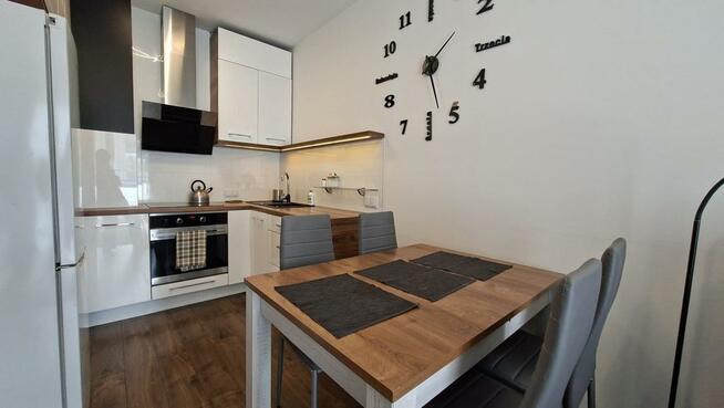 2 pokoje, balkon, blisko lasu, Braci Mniejszych 1