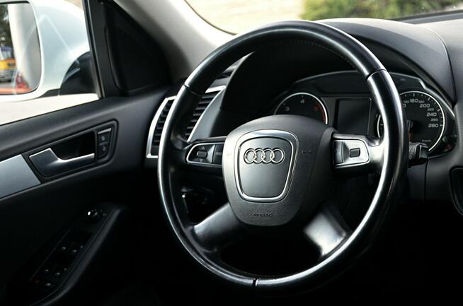 Audi Q5 2,0TDI 143KM S-line quattro Manual Xenon LED