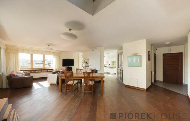 Dwupoziomowe mieszkanie na Mokotowie