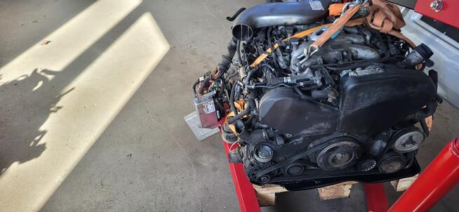 Silnik Audi A8 3.3d v8