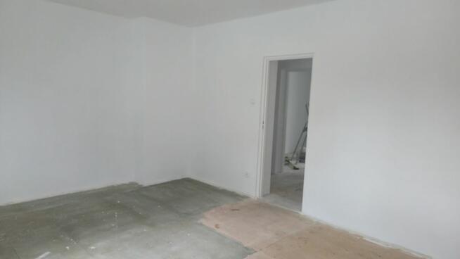 Sprzedam mieszkanie bezczynszowe 72 m parter z ogrodem Dzier