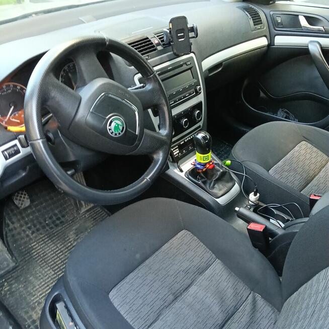 SKODA OKTAVIA 2 COMBI 2010 R.