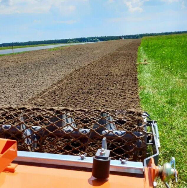 CZARNOZIEM CZYSTA ZIEMIA OGRODOWA siana Koparka humus Glebog