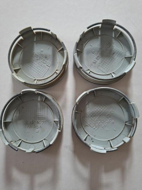 Mercedes oryginalne dekielki 75mm do felg